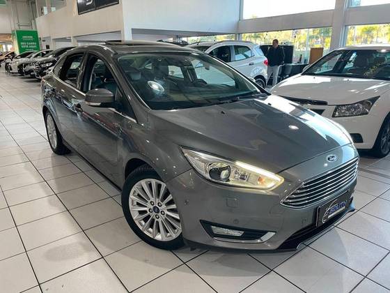 FORD FOCUS 2.0 TITANIUM PLUS SEDAN 16V FLEX 4P POWERSHIFT FORD FOCUS 2.0 TITANIUM PLUS SEDAN 16V FLEX 4P POWERSHIFT